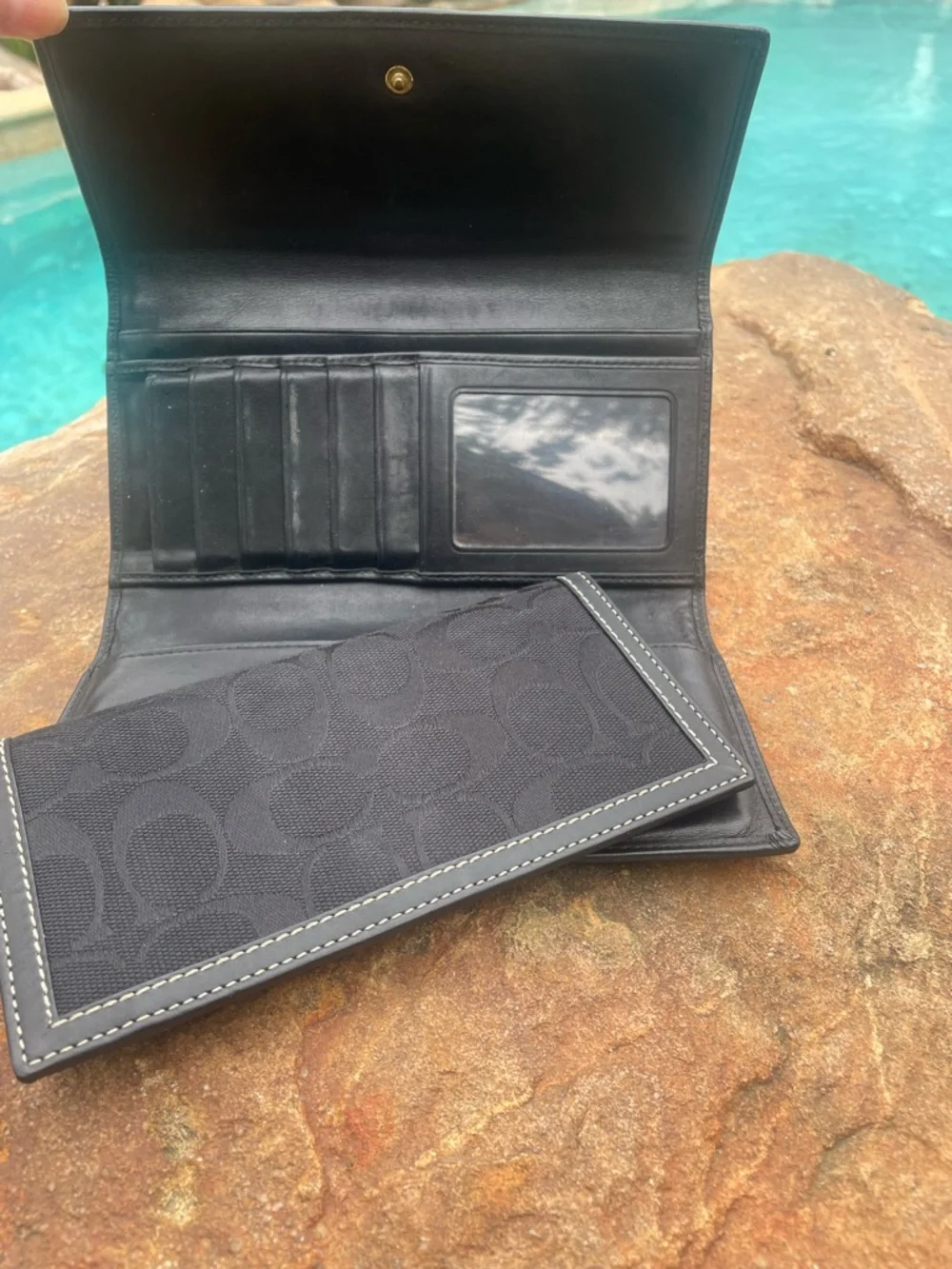 Coach Signature Slim Envelope Trifold Wallet (CSR)